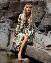 Long Daisy Dress