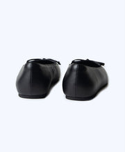 Sophie Black Flat