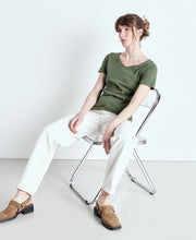 Gami V-Neck SS Tee