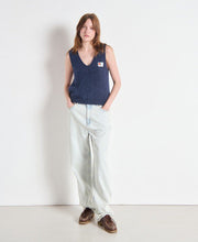 Nen V-Neck Vest