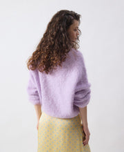 Nib Round Neck Knit