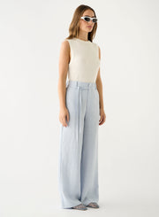 Olivia Pant