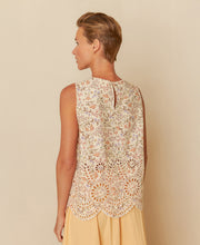 Poplin Sleeveless Embroidery Top