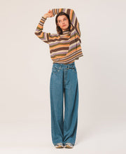 Round Neck Stripe Knit