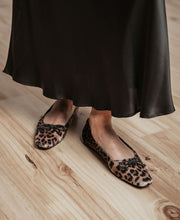 Sophie Animal Flat