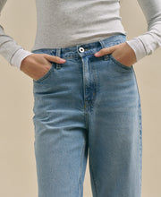 Zoe High Rise Vintage Jean