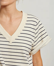 Briggs V-Neck SS Sweatshirt