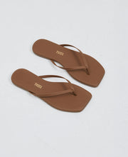 Square Toe Lily Sandal