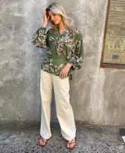 Mia Mid Rise Wide Leg Ecru Jean