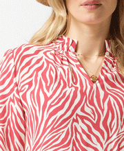 Julia Top