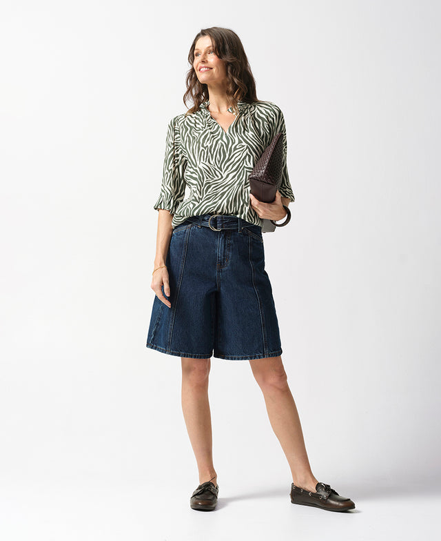 Julia Top