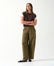 Pilar Vest