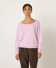 Dam Knit