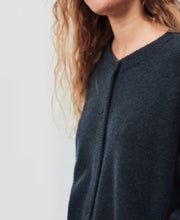 Dam Round Neck Cardigan