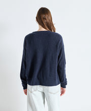 Dam Round Neck Cardigan