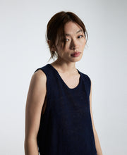 Dum Round Neck Vest
