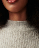 East High Neck Knit