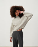 East High Neck Knit