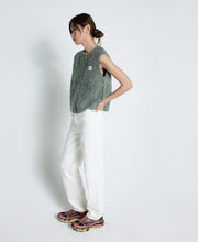 East Round Neck Vest