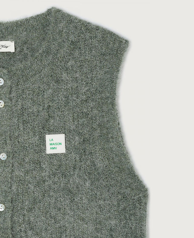 East Round Neck Vest