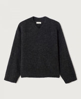 East V-Neck Knit