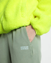 Izu Jogger