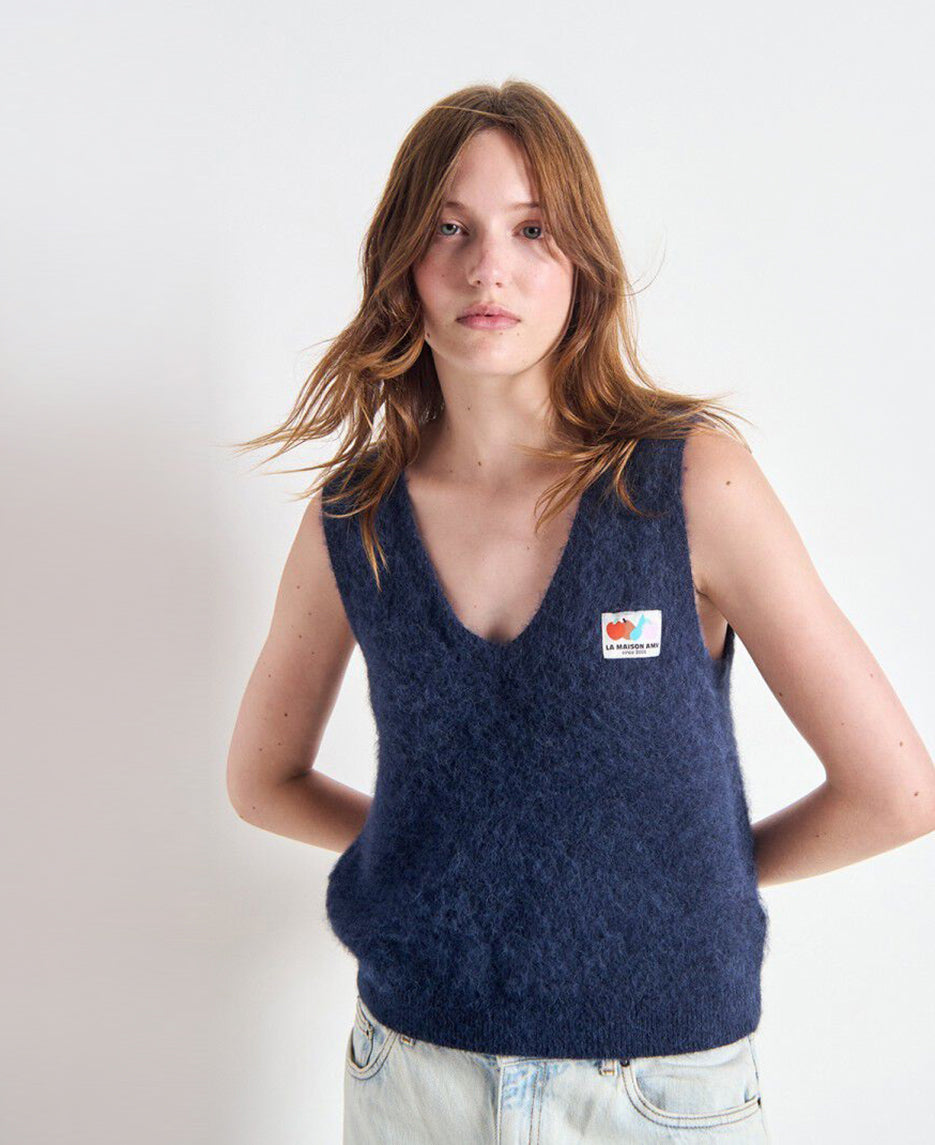 Nen V-Neck Vest