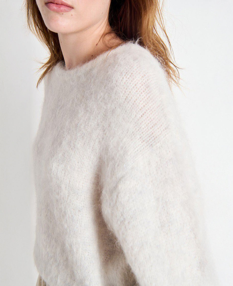 Nib Round Neck Knit