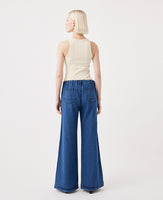 Leigh Mid Rise Wide Leg Pant