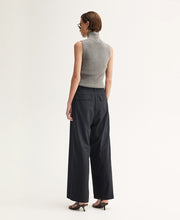 Tobias Pant