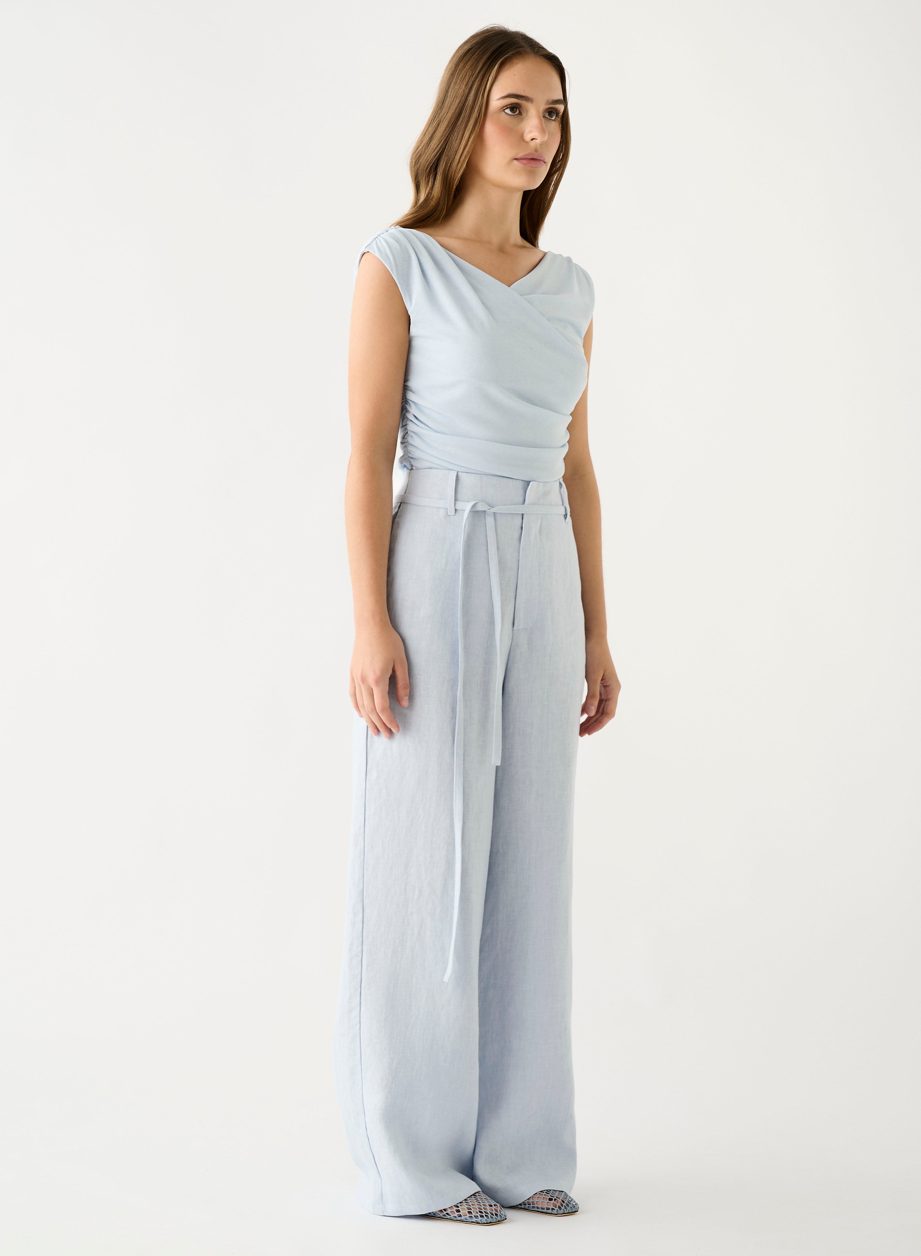 Olivia Pant