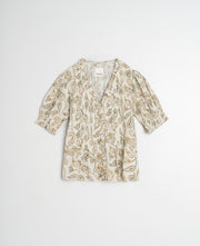 Ruffle shirt