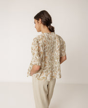 Ruffle shirt