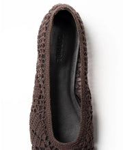 Molly Flat