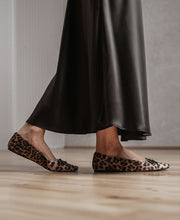 Sophie Animal Flat