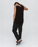 Nya Vest