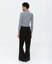 Tie Curve Seam Jean