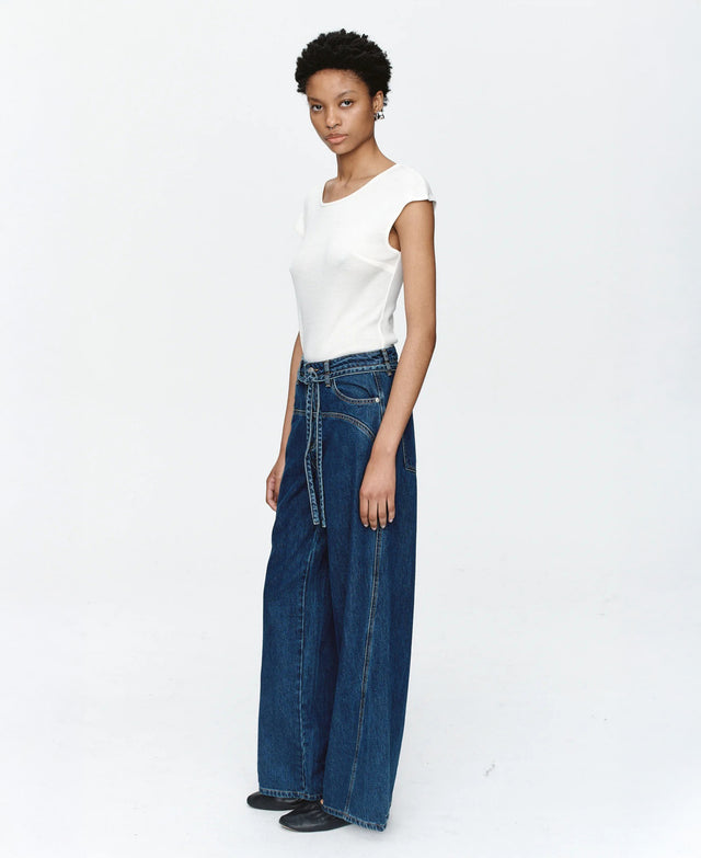 Tie Curve Seam Jean