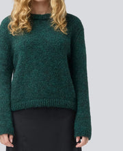 Philip O-Neck Sweater