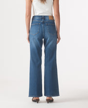 Cindy High Rise Bootleg Sky Jean