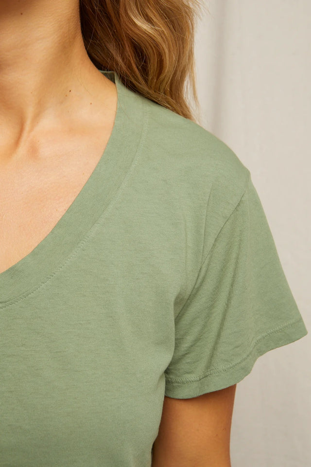 Hendrix V-Neck Tee