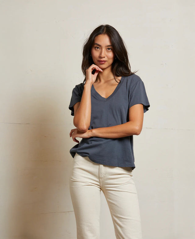 Hendrix V-Neck Tee