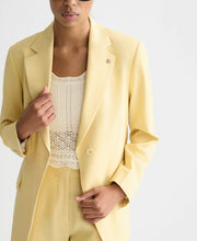 Single Breasted Blazer