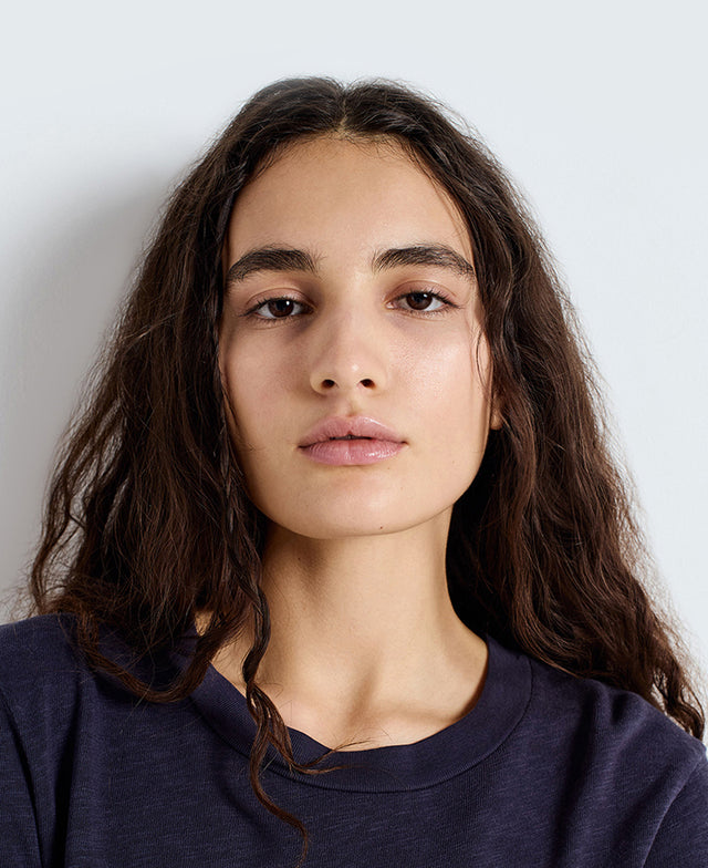 Son Round Neck Fitted Tee