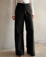 Tie Curve Seam Jean