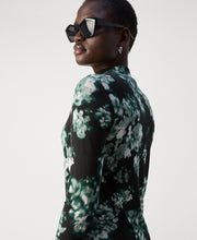 Printed Mock Neck LS T-Shirt
